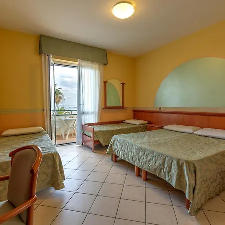 Roma Sul Mare Roseto Degli Abruzzi