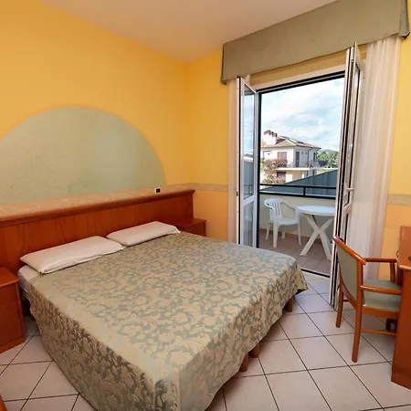 Roma Sul Mare 3*