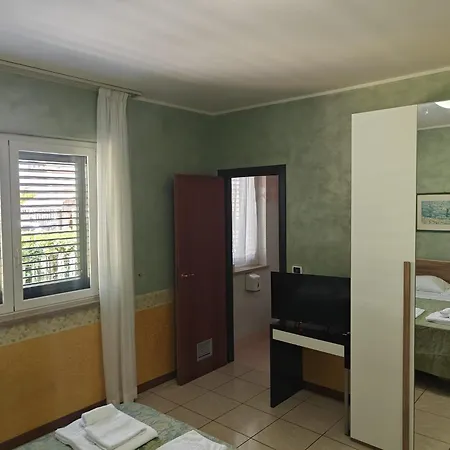 Roma Sul Mare Hotel 3*