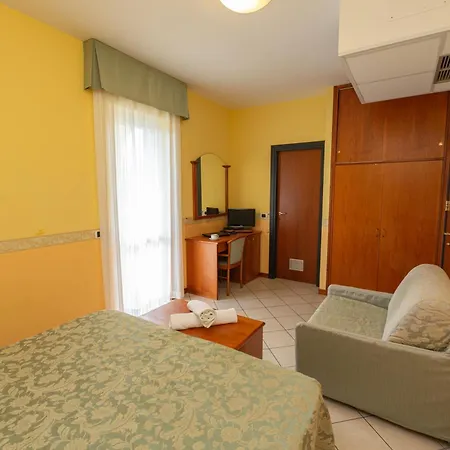 Roma Sul Mare 3* Roseto Degli Abruzzi