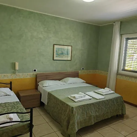 Hotel Roma Sul Mare 3*