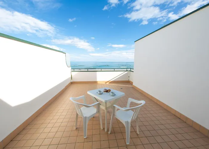 Hotel Roma Sul Mare Roseto Degli Abruzzi